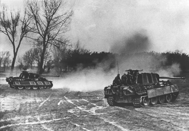 AFP-20050419-PAR2005041541972-v3-HighRes-GermanyWwiiSeelowerBattle