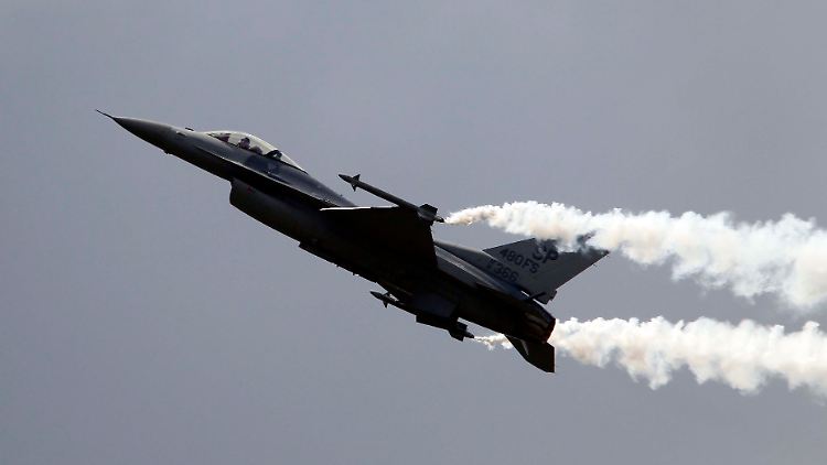 Eine F16 von Lockheed-Martin.