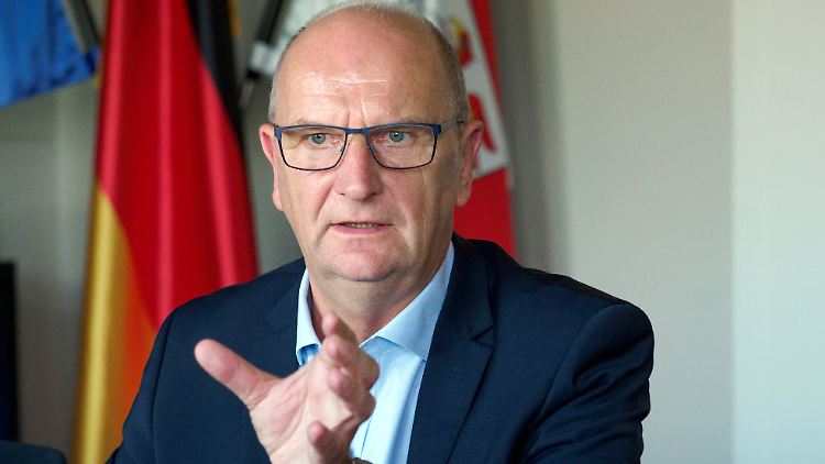 Ministerpräsident Woidke denkt, dass das "Vorpreschen" einiger Länder die Bevölkerung verunsichern könnte.
