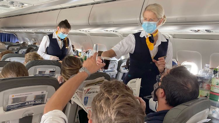 Die Flugbegleiter der Lufthansa akzeptieren Einschnitte.