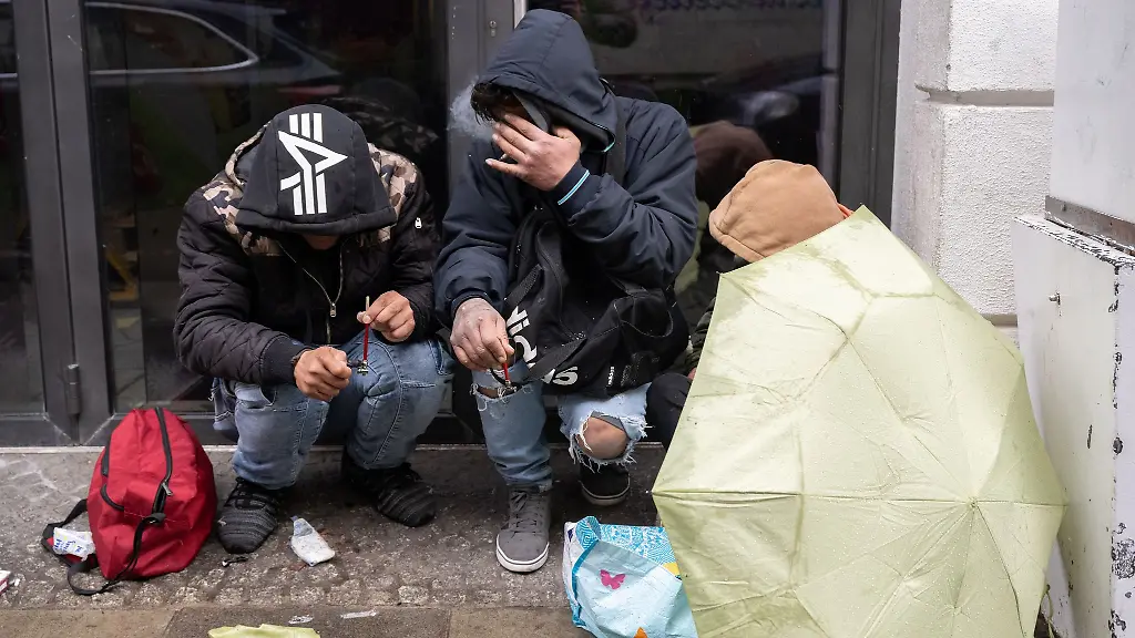 Ziel-ist-es-die-Menschen-von-der-Strasse-zu-bekommen-Archivbild