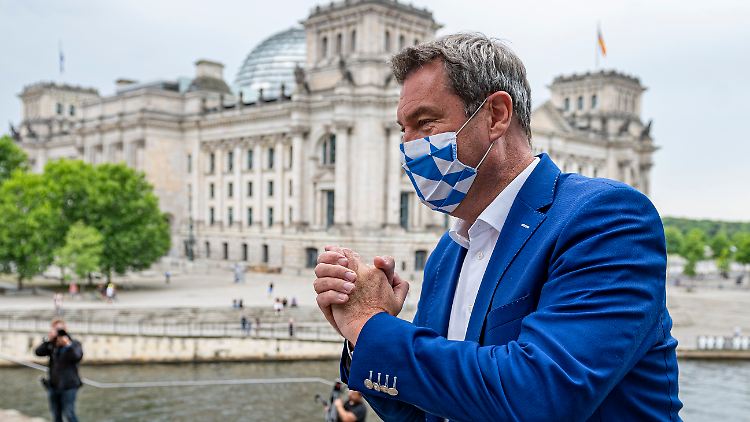 Söder betont zwar, sein Platz sei in Bayern. Eine Kanzlerkandidatur schließt er bislang trotzdem nicht aus.