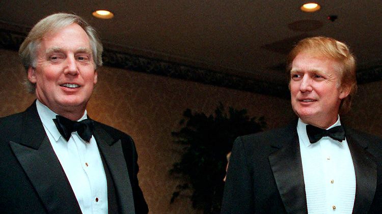 Robert (links) und Donald Trump im Jahr 1999. Die beiden Brüder sollen ein enges Verhältnis gehabt haben.