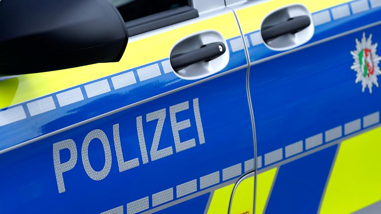 Der umstrittene Polizeieinsatz in der Düsseldorfer Altstadt wird auch den NRW-Landtag beschäftigen.
