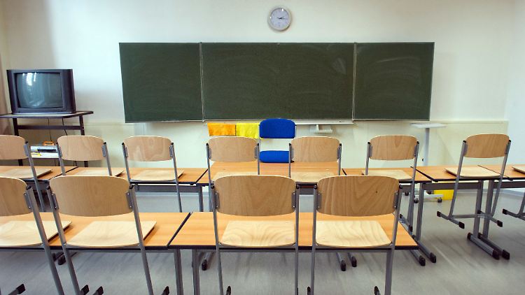Gegen den Schulleiter wurde ein Disziplinarverfahren eingeleitet. 