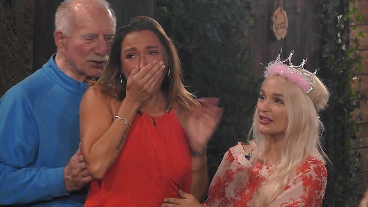 Drei Generationen: Werner, Simone und Früchten Emmy.