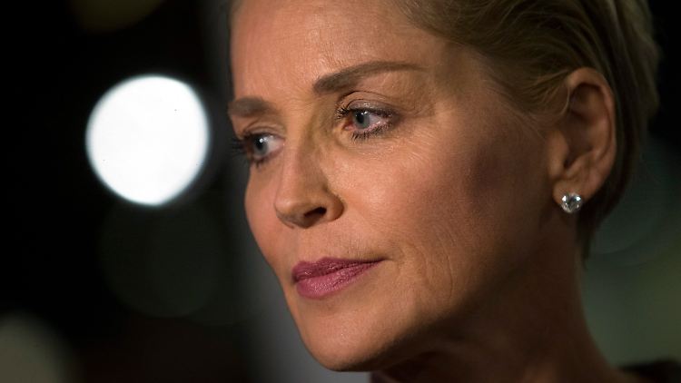 Sharon Stones Neffe und Patensohn war mit Organversagen in seinem Kinderbettchen entdeckt worden und wenig später gestorben.