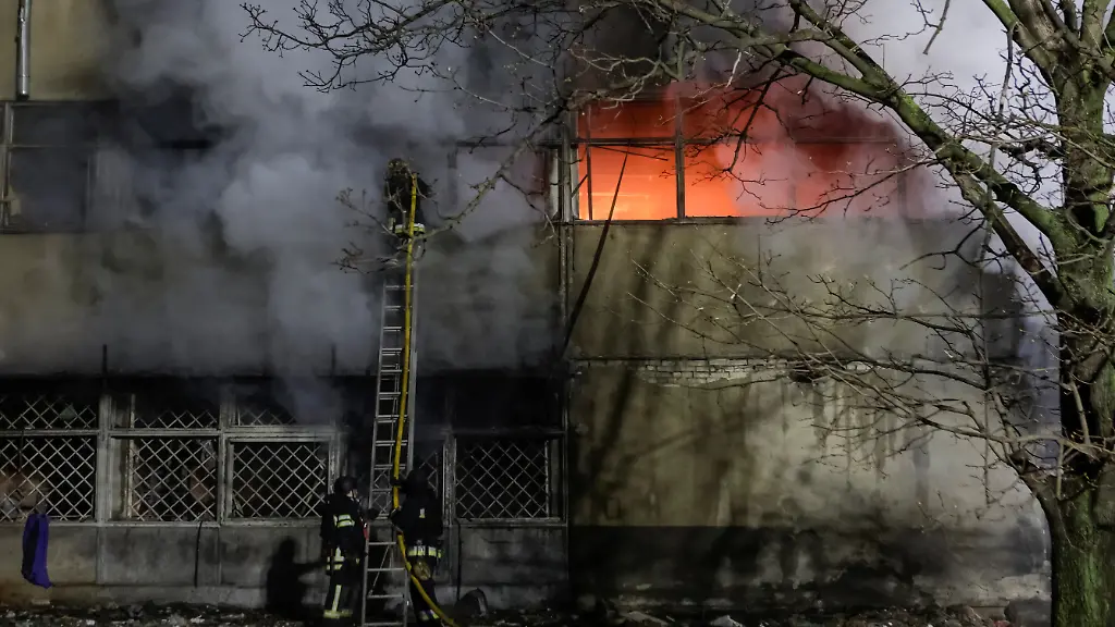 efe746417454dedb4925fade0844c481