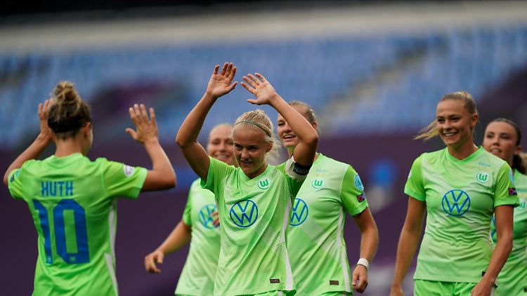Die Frauen des VfL Wolfsburg kamen gegen überforderte Schottinnen aus dem Jubeln kaum raus.