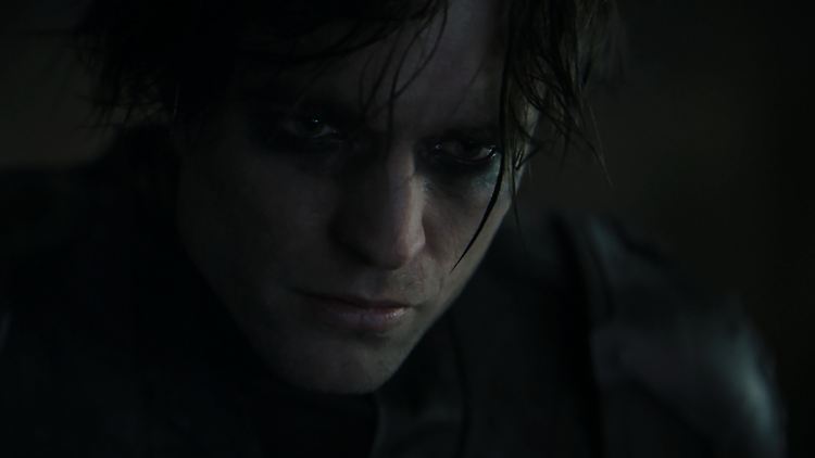 Robert Pattinson mimt den Rächer.