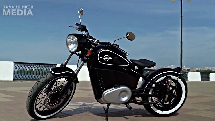 Die IZH-49 ist eine Hommage an das gleichnamige Modell aus dem Jahr 1951. 