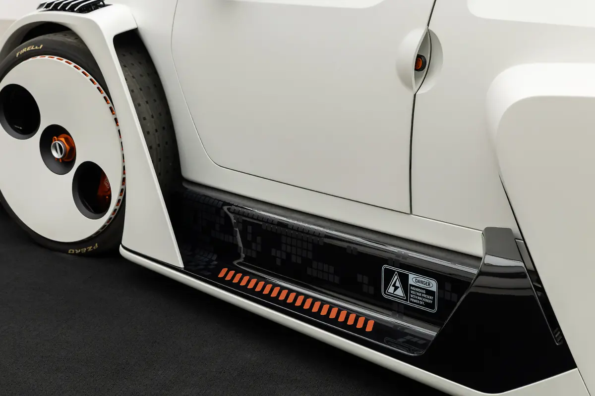 Hyundai-Insteroid-12