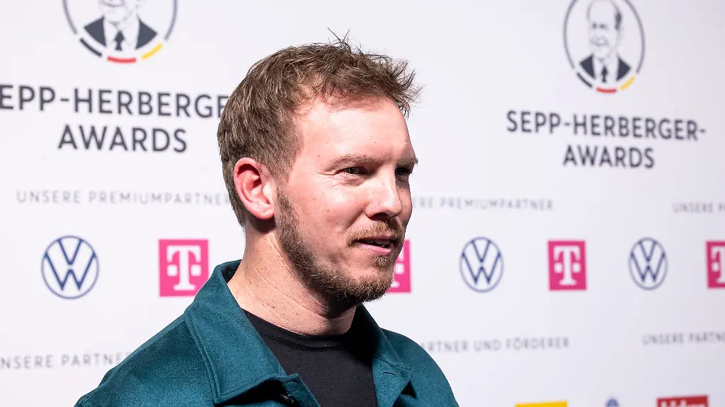 Bundestrainer-Julian-Nagelsmann-bei-der-Preisverleihung