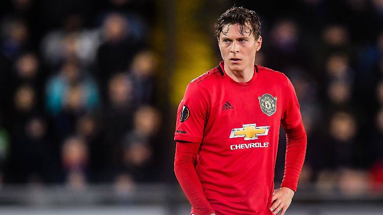 Was für Premier-League-Stürmer gilt, gilt auch für schwedische Diebe: Mit Victor Lindelöf sollte man sich besser nicht anlegen.