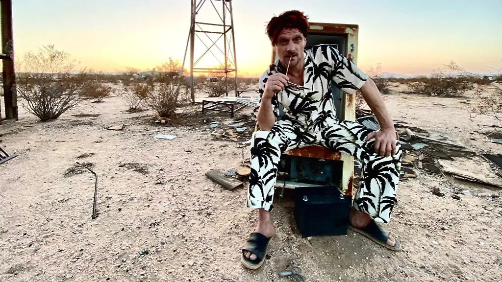 DJ-Koze-Photo-by-Matthias-James-Schueller