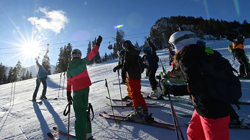 Ist-das-Skilager-noch-zeitgemaess-Archivbild