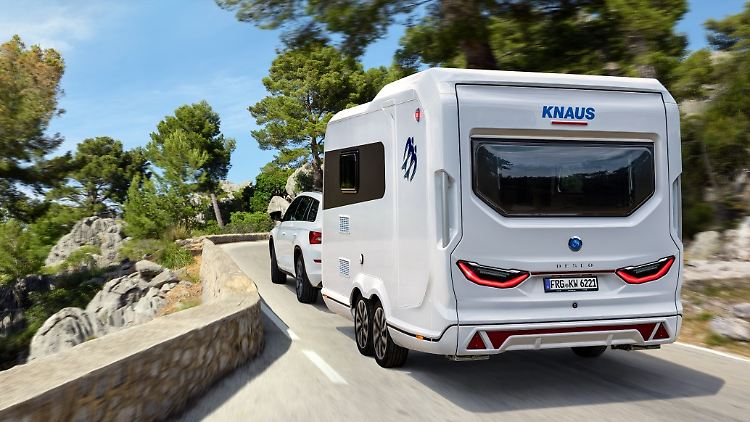 Mit einem überarbeiteten und sehr vielseitigen Deseo-Wohnwagen startet Knaus in die nächste Caravan-Saison.
