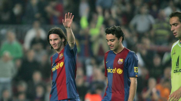Klublegende Xavi ist schon längst weg, nun müssen sich die Barca-Fans mit dem Gedanken anfreunden, dass ihm einer folgt, den sie schon ewig kennen.