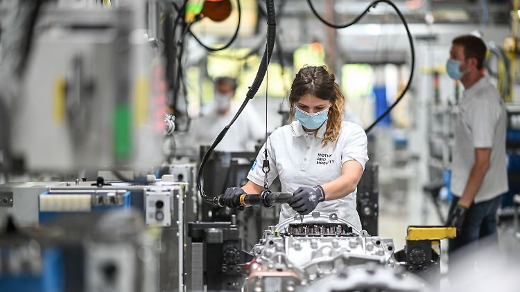 Auch für den Maschinenbau erwartet Söder noch schwierige Zeiten.