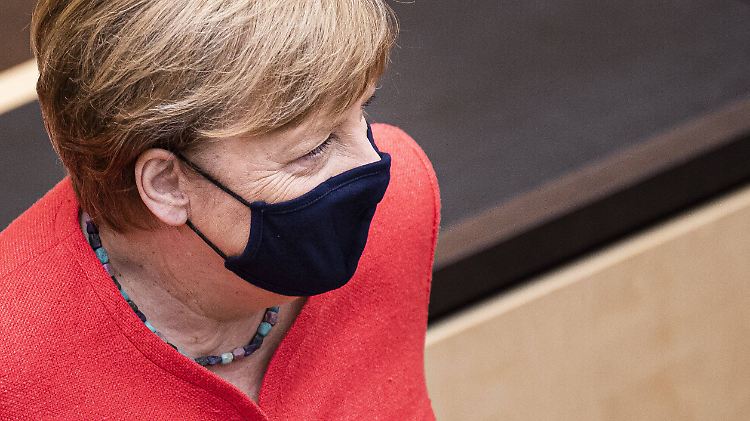 Angela Merkel ist bei der Pandemie-Bekämpfung einen Schritt zurückgetreten. Nun werden wieder Rufe nach mehr bundesweiten Lösungen laut.