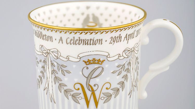 Wahre Royal-Fans trinken Tee fortan nur noch aus dieser Tasse.