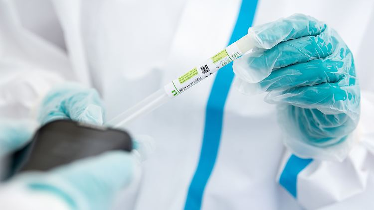 Bislang waren in Deutschland rund 274.000 Tests auf das Coronavirus positiv.