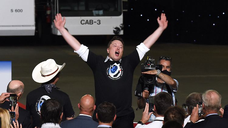 Das Vermögen von Elon Musk wird auf rund 100 Milliarden Dollar taxiert,