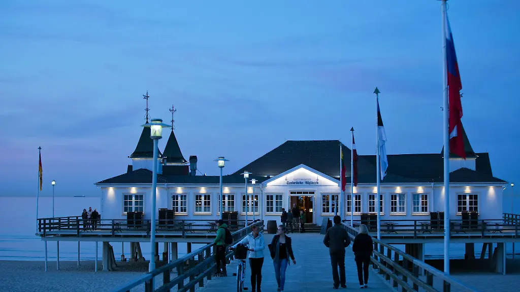 Das-Gastgewerbe-in-Mecklenburg-Vorpommern-hat-nach-einem-eher-maessigen-Jahr-2024-angesichts-wieder-wachsender-Umsaetze-Grund-zu-Zuversicht