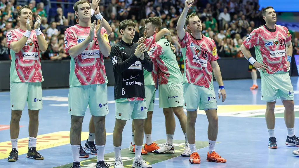 Die-Fuechse-eilen-gerade-von-einem-Erfolg-zum-naechsten