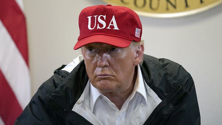 US-Präsident Trump bei der Pressekonferenz.