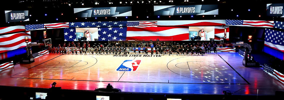 2020-08-30T013220Z_1492282496_NOCID_RTRMADP_3_NBA-PLAYOFFS-PORTLAND-TRAILBLAZERS-AT-LOS-ANGELES-LAKERS (1).JPG