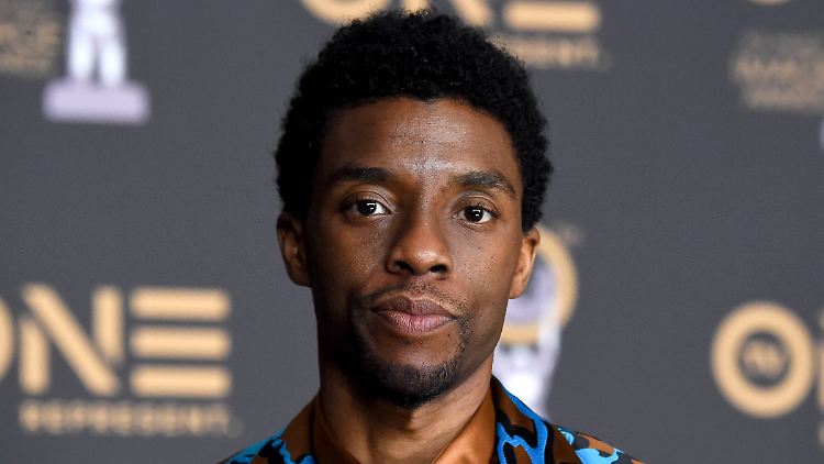 Chadwick Boseman erlag am Freitag nach jahrelangem Kampf seiner Darmkrebserkrankung.