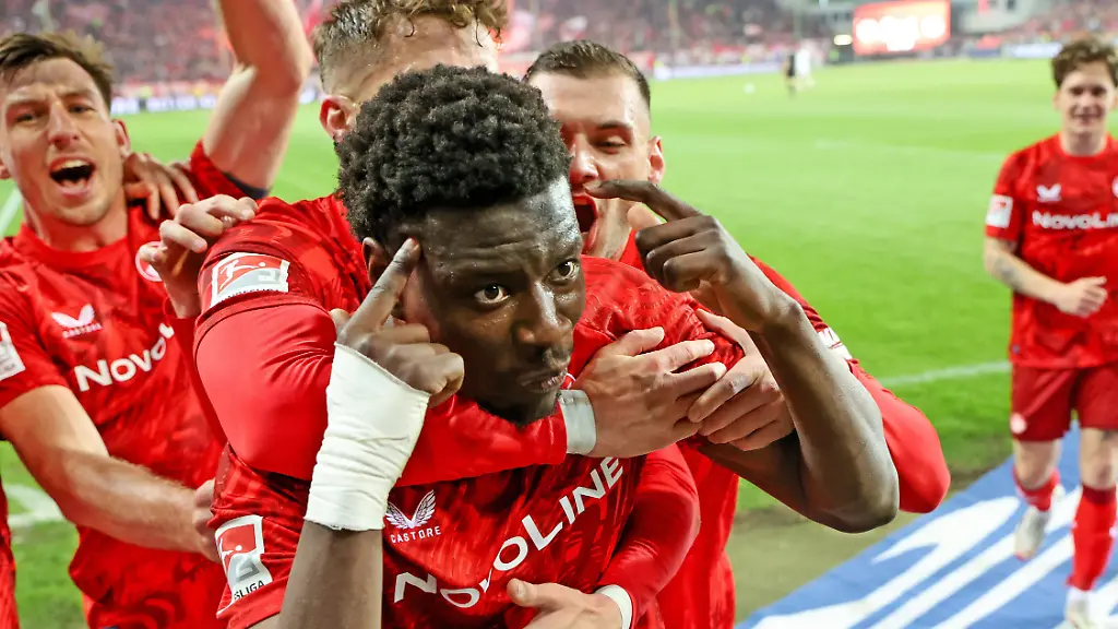 f269b6deedad2d4982fc88257c6ba292