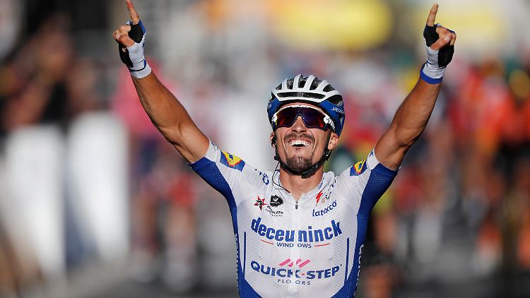 Julian Alaphilippe schafft den Etappensieg auf dem Weg nach Nizza.