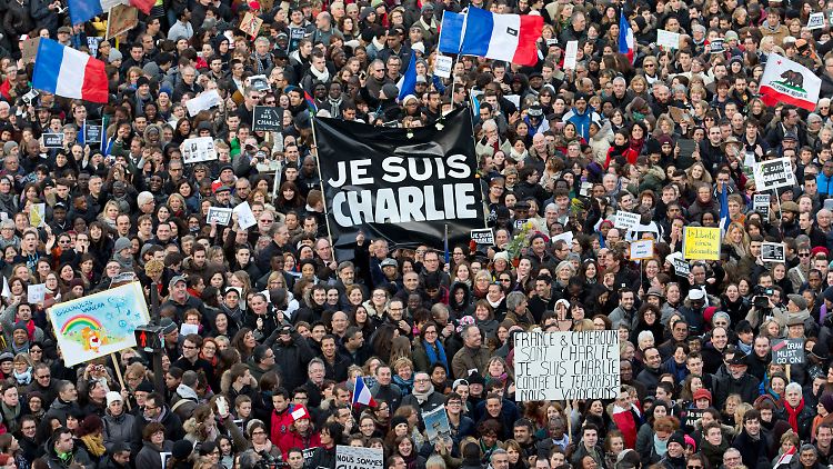 Das Motto "Je suis Charlie" ging nach dem Anschlag auf die Satirezeitung "Charlie Hebdo" um die Welt.