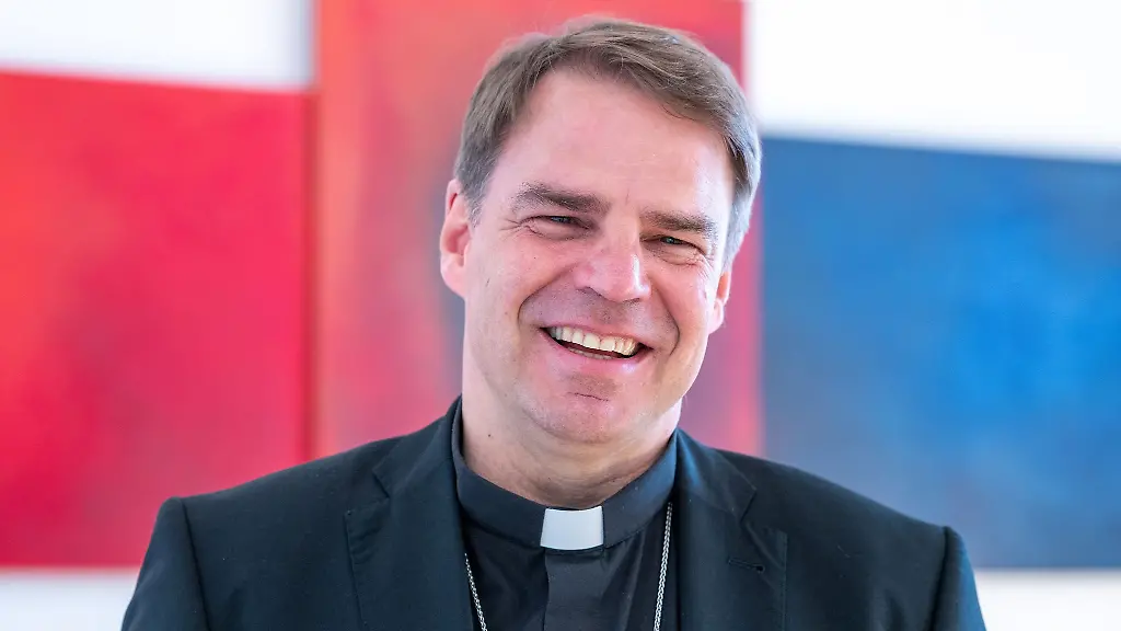Der-Passauer-Bischof-Stefan-Oster-hat-sich