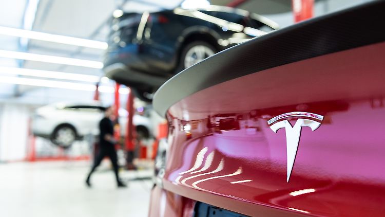 Mit 2800 Autos versechsfachte Tesla seinen Absatz beinahe.