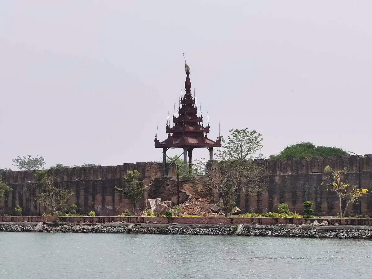 e20290e343205beace6f01708ebfe9b8