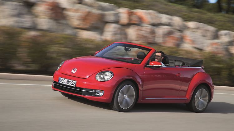 Mit dem Beetle Cabrio fährt man auch gebraucht ziemlich sicher der Sonne entgegen.