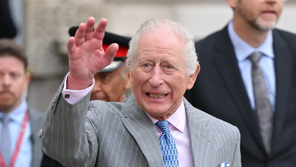 7055b6bbcd89688747b7b30fdd705e41