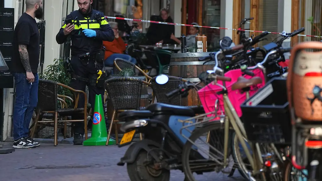 52d1cc14b133c2d565ffa00a89fe4e4e