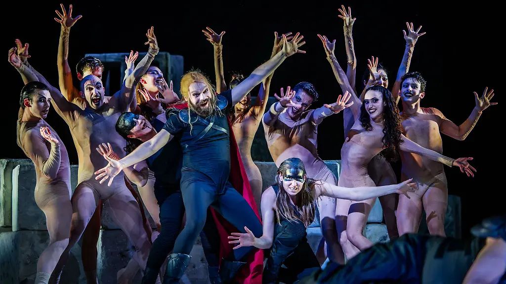 Eine-moderne-Version-der-Barockoper-Dido-and-Aeneas-praesentiert-das-Mecklenburgische-Staatstheater