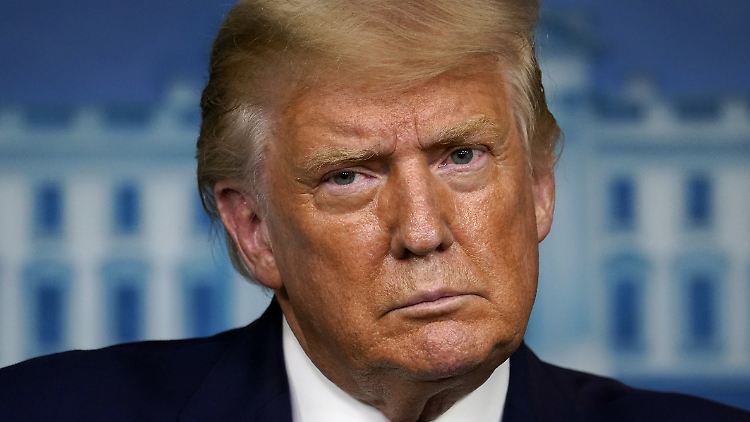 Bei den damals Beteiligten habe Trumps plötzliches Interesse an den Kunstwerken für Stirnrunzeln gesorgt. 