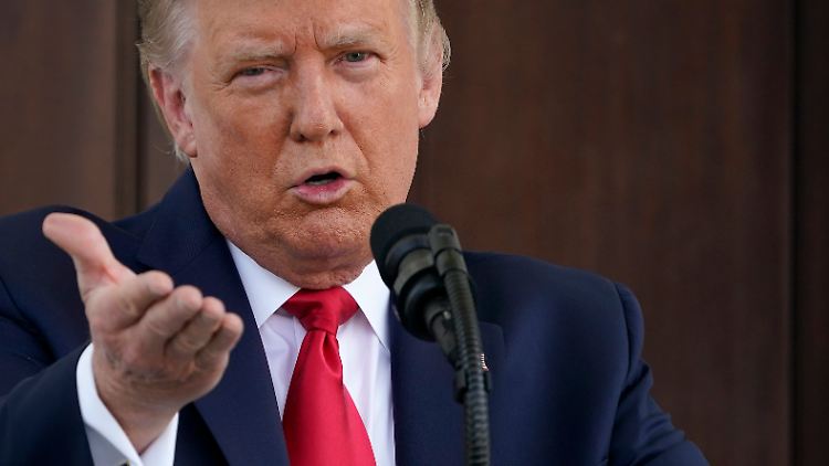 Trump wird vorgeworfen, die Corona-Gefahr lange unterschätzt zu haben.
