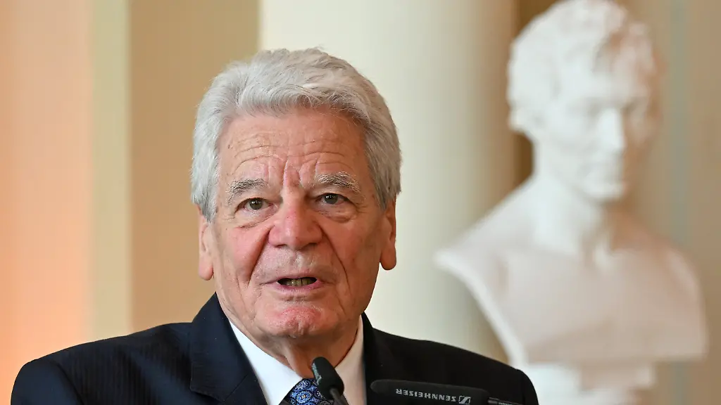 381bc83433ec93403a7e5a648daff354