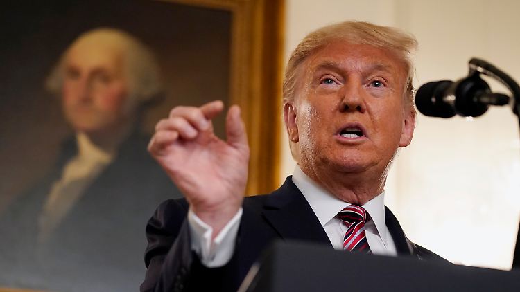 Nach Informationen der US-Geheimdienste hatte sich Russland bereits 2016 massiv in den Wahlkampf eingemischt. Trump gewann damals.