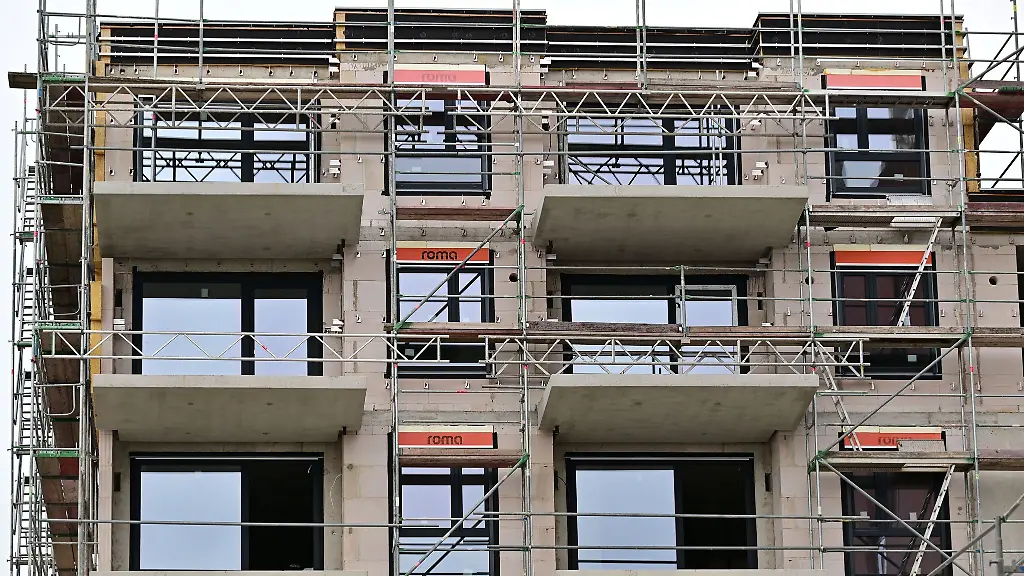 Bauindustrie-weiter-mit-Problemen