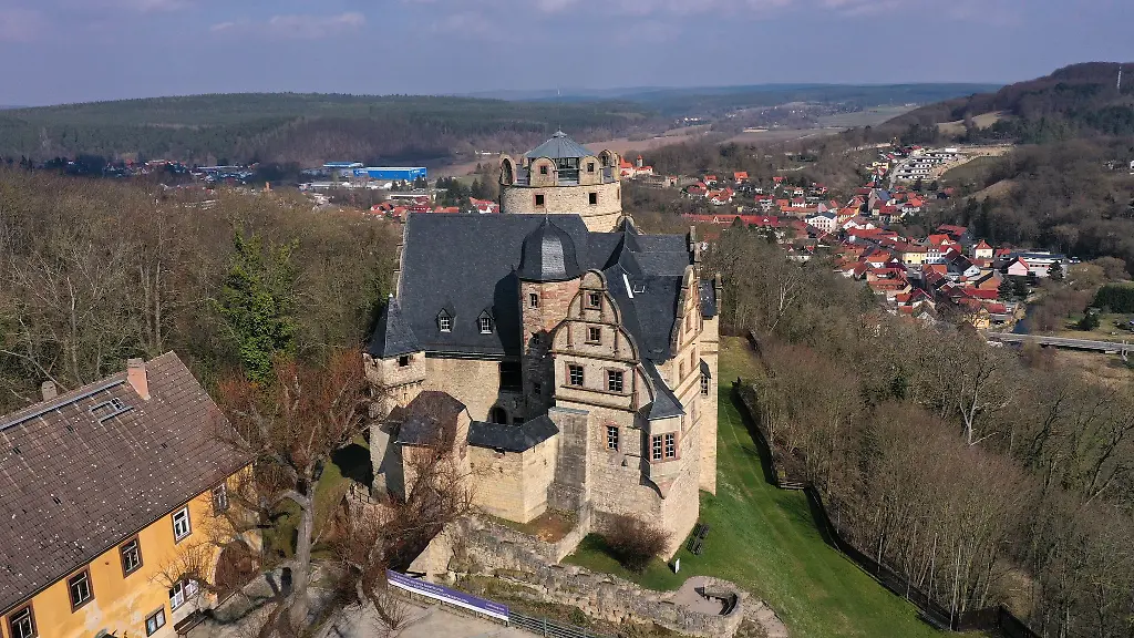 Bauarbeiten-am-Oberschloss-Kranichfeld-abgeschlossen