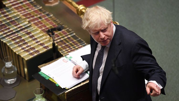 Johnson will mit dem sogenannten Binnenmarktgesetz entscheidende Vertragsklauseln zu Nordirland aushebeln, die von Anfang an umstritten waren. 