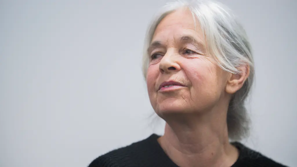 92802a390063fdaa79d20f25ba09b179